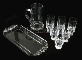 Kristály hatszemélyes boros garnitúra tálcán, kiöntővel, hibátlan, m: 12-18 cm