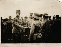 1917 IV. Károly király a fronton / King Charles I of Austria with K.u.k. soldiers, military photo (E...