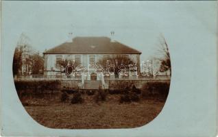 Ismeretlen település, kastély, kúria / unknown settlement, castle, mansion. photo