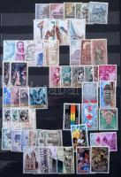 Spanyolország gyűjtemény több száz db bélyeg sok teljes sorral + 11 db blokk, 12 lapos A4-es berakób...