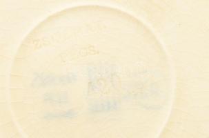 cca 1880-1980 Zsolnay pillangómintás tálka, családi pecséttel jelzett, kis pattogzással, mázrepedéss...