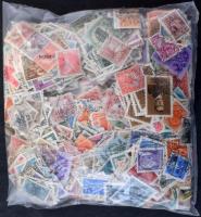 250 gramm 1946 előtti bélyeg ömlesztve zacskóban