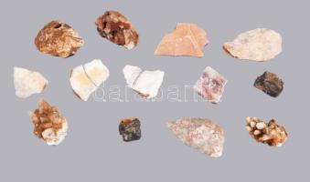 Kis doboznyi kőzet, többféle, h: 7 cm alatt