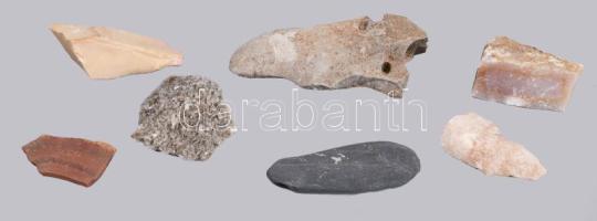 Kis doboznyi kőzet, többféle, h: 14 cm alatt