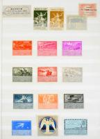 Tartalmas, nagyrészt magyar levélzáró gyűjtemény irredenta és vásári levélzárókkal, 8 lapos berakóba...