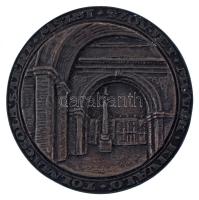 1970 k. "MSZBT (Magyar-Szovjet Baráti Társaság) Szovjet művek kiváló tolmácsolásáért" egyoldalas bronz emlékérem (78mm) T:XF