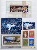 1961-1978 Blokkok, kisívek és blokkból kitépett bélyegek 8 lapos, A/4-es berakóban