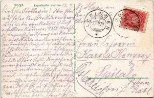 1929 Norge, Lappefamilie med ren / Laplander (Sami) folklore, family with reindeer (EB)
