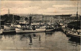 1914 Oslo, Christiania, Kristiania; Havnen med Jernbanestationen / harbor with the railway station, ...