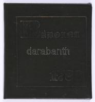 Bábolna 1789. (Minikönyv.) [Bábolna, 1972], BÁG üzemi ny., 59+[5] p. Kiadói műbőr-kötés. Megjelent 120 példányban. Számozatlan példány.