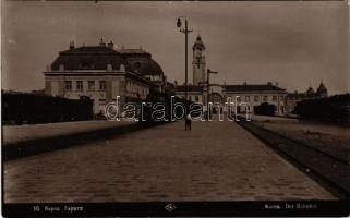 Varna, Warna; Der Bahnhof / railway station, train, locomotive. Gr. Paskoff (Rb)