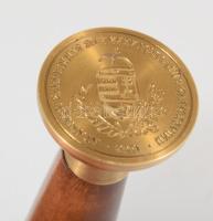 Semmelweis Egyetem pecsételő, fa, réz, h: 11 cm