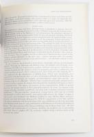 Gillian Naylor: The Bauhaus Reassessed. London, 1993, Herbert Press, kiadói papírkötés, angol nyelve...