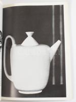 Gillian Naylor: The Bauhaus Reassessed. London, 1993, Herbert Press, kiadói papírkötés, angol nyelve...