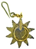 1957. "A Magyar Szabadság Érdemrend bronz fokozata" aranyozott bronz kitüntetés miniatűtje...