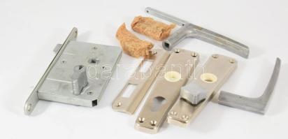 Ajtózár, kulcsos, kilincses, forgógombos hengerzárral.