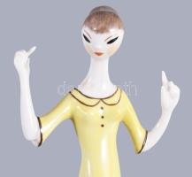 Drasche kórusvezető. Jelzett, kézzel festett, h: 18,5 cm