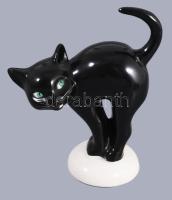 Goebel fekete macska. Jelzett, szakszerűen restaurált, m: 12,5 cm