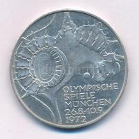 Német Szövetségi Köztársaság 1972D 10M Ag "Müncheni Olimpia - Stadion" T:AU kis patina Federal Republic of Germany 1972D 10 Mark Ag "Münich Olympics - Stadium" C:AU small patina Krause KM#133