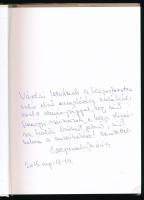 Varga István: Morzsák. Ajándékozási bejegyzéssel: Csepinszky Mária (1932-2023) Várdai István (1985-)...