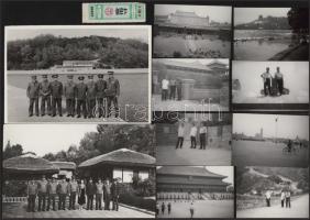 cca 1980 Magyar katonai delegáció Kínában, 26 db (többségében színes) fotó + 17 db további kínai fot...