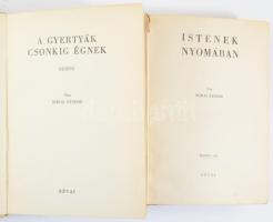 Márai Sándor: A gyertyák csonkig égnek. Bp., 1942, Révai. Kiadói egészvászon kötés, kissé kopottas állapotban + Márai Sándor: Istenek nyomában. Bp., 1943, Révai. Kiadói egészvászon kötés, kissé kopottas állapotban.