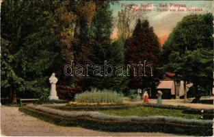 Pöstyén, Pistyan, Piestany; Partie aus dem Curparke / parkrészlet / park (r)