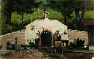 Nagybánya, Baia Mare; Kereszthegyi aranybánya bejárata. Krizsánovszky kiadása / Mine de aur Dealul Crucii / gold mine entrance + "1940 Nagybánya visszatért" So. Stpl. (EK)