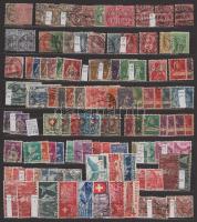 Svájc összeállítás az 1857-2011 közötti időszakból, benne kb 330 db bélyeg 2 db kétoldalas nagyalakú berakólapon (Mi EUR ~410.-)