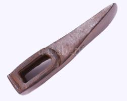 Antik balta fej, ötövsjeggyel jelezve, h: 15 cm