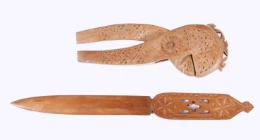 Faragott fa diótörő és levélbontó, h:29 cm alatt