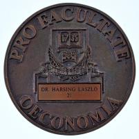 2020 k. "PRO FACULTATE OECONOMIA - Dr. Hársing László 21. / Miskolci Egyetem Gazdaságtudományi Kar" kétoldalas öntött bronz emlékérem (82mm) T:AU