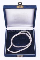 Olasz ezüst (Ag) kígyó nyaklánc. Jelzett, olasz fémjel, 1999 utáni magyar behozatali jel, 925 ezrelékes ezüst, h: 44 cm, nettó 11g
