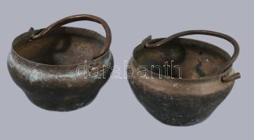 19. sz., 2 darab réz kaspó, d: 13 cm