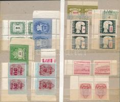 45 db kettős fogazású bélyeg összefüggésekben, kétoldalas közepes berakólapon