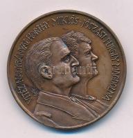 Szabó Imrefia Béla (1952- ) 1993. "Vitéz Nagybányai Horthy Miklós - Jószási Purgly Magdolna / Hazatértek! - Kenderes MCMXCIII IX IV" bronz emlékérem kapszulában (42,5mm) T:UNC patina