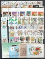 1989-1993 MINTA bélyegek összeállítása, benne kb. 131 db bélyeg és 4 db blokk, kétoldalas A4-es berakólapon