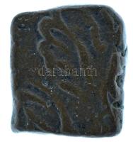 Indiai államok 18-19. század Cu érme (10,98g) T:VF
Indian states 18th-19th century Cu coin (10,98g)...