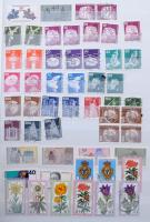 Német tétel, benne kb 1.900 db bélyeg 32 fehér lapos A4-es berakóban