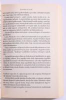 Roberts, Monty: Az igazi suttogó. Bp., 2000, Orion Könyvek. Kiadói papírkötés, jó állapotban