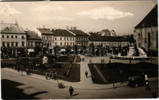 1933 Kolozsvár, Cluj; Piata Unirii / Egyesülési tér, Katz, Braunfeld üzlete, gyógyszertár, automobil / square, shops, pharmacy, automobile (EK)