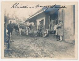 Oravicabánya, Oravica, Oravita; Schmiede / német és osztrák-magyar katonák a kovácsműhelynél / WWI German and K.u.K. military, soldiers by the blacksmith. photo (11,7 cm x 8,9 cm) (non PC) (fl)