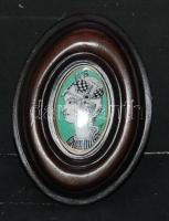 1979 Kézzel festett hollóházi porcelán kép Szász Endre szignált Arcok sorozatának egyik művével, ovális keretben és 13,5cm-es magassággal