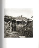 Balla András: 
A remete. Fényképfelvételek Borostyán Imréről. Photographs about Imre Borostyán. (De...