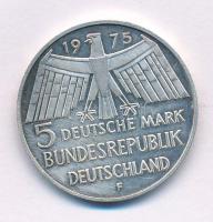 Német Szövetségi Köztársaság 1975F 5M Ag "Európai műemlékvédelmi év" T:AU patina
Federal ...