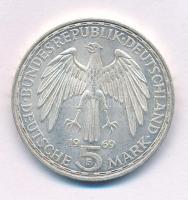 Német Szövetségi Köztársaság 1969F 5M Ag "Gerhard Mercator" T:AU,XF kis karc Federal Republic of Germany 1969F 5 Mark Ag "Gerhard Mercator" C:AU,XF small scratch Krause KM#126
