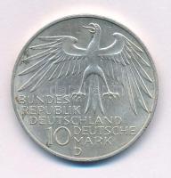 Német Szövetségi Köztársaság 1972D 10M Ag "Müncheni Olimpia - Stadion" T:AU kis patina
Fe...