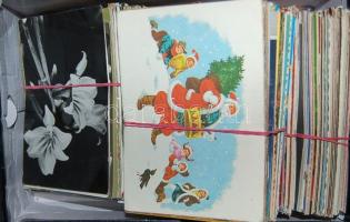 500 db színes és fekete-fehér modern üdvözlőlap