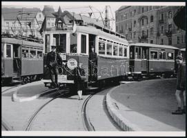 cca 1952 Budapest, a Móricz Zsigmond körtér és Nagytétény között közlekedő HÉV végállomása, 1 db modern nagyítás, jelzés nélkül, 15x21 cm
