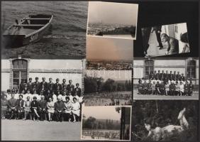 ca 1960 11 db vegyes fotó, vaskohászat témájú művészfotók, iskolai és szociofotók. 24x16 cm ig